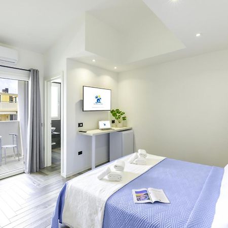 Stanza Idromassaggio 2 Hotell Quartu SantʼElena Exteriör bild