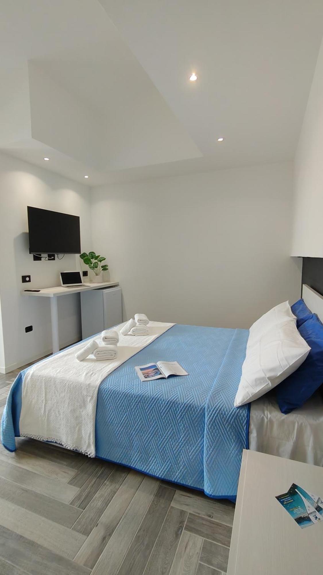 Stanza Idromassaggio 2 Hotell Quartu SantʼElena Exteriör bild
